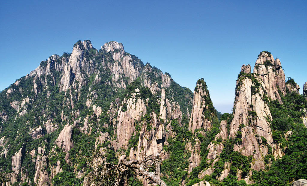 婺源三清山二日游-周边旅游-龙游杉水旅游公司